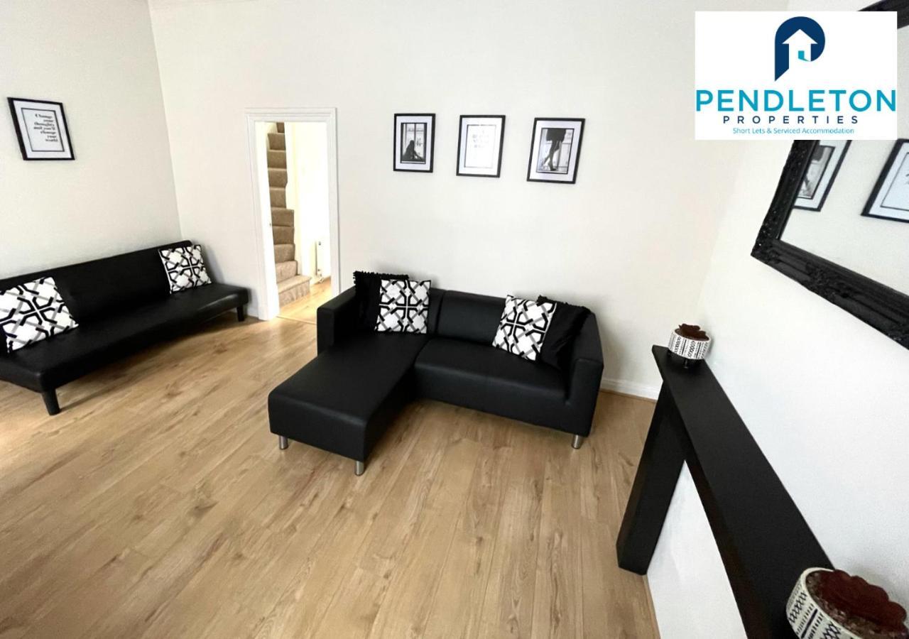 Villa Modern 3 Bed House With Free Parking And Wi-Fi Preston  Exterior foto